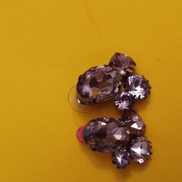 Jewelry - ❤️ Vintage Unique Gorgeous Costume Earrings - Clear